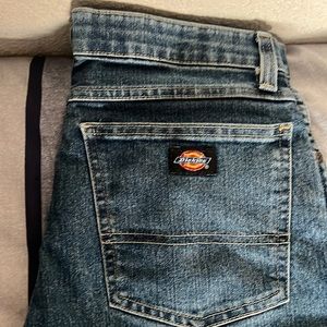 Dickies Jeans.